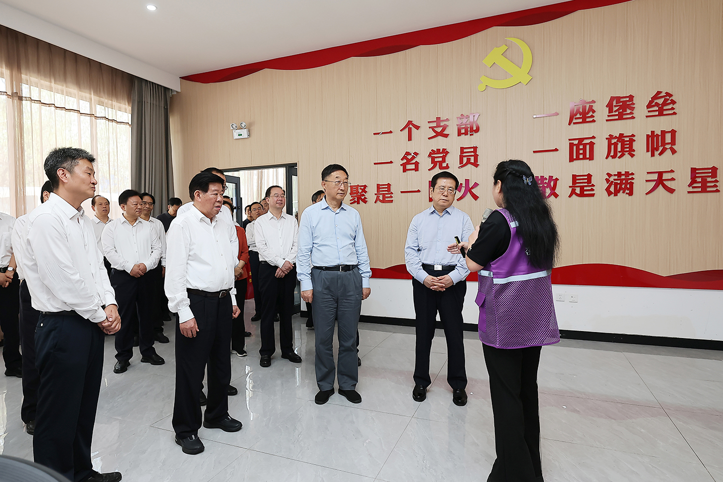 8bcb96e201984c14a3a7a6612b54f785.jpg